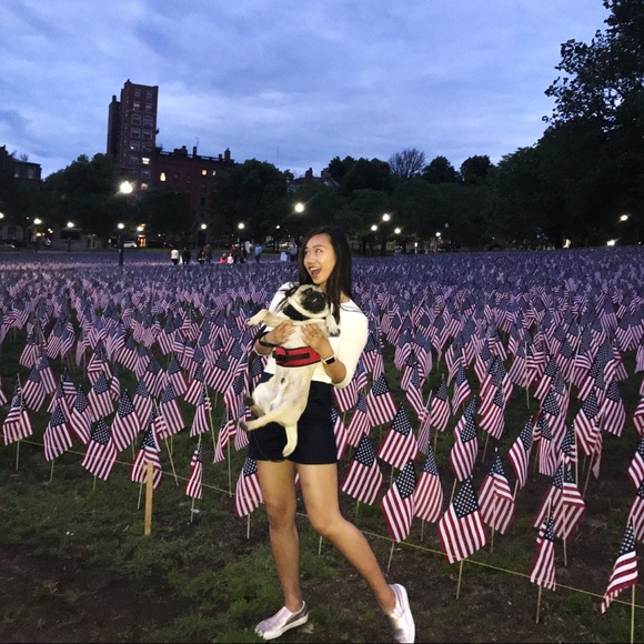 👽 welcome to Angie and Pupu's closet ✨ - Picture 2 of 8